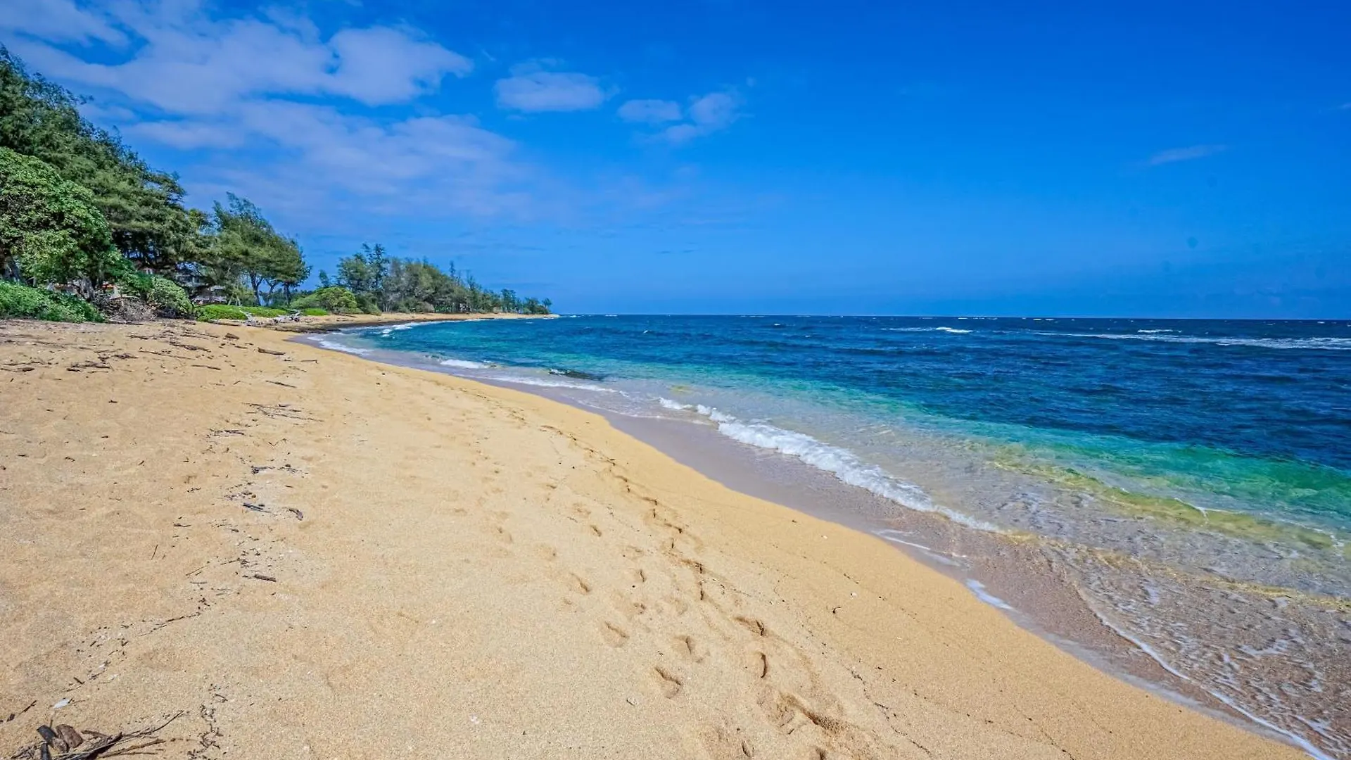 Hotel Islander On The Beach 340 Kapa'a